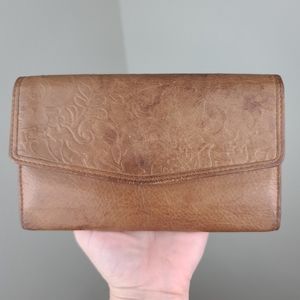 Fossil genuine leather wallet